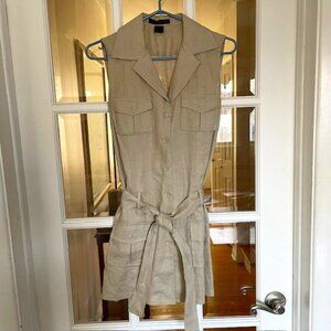 Beige linen sleeveless jacket